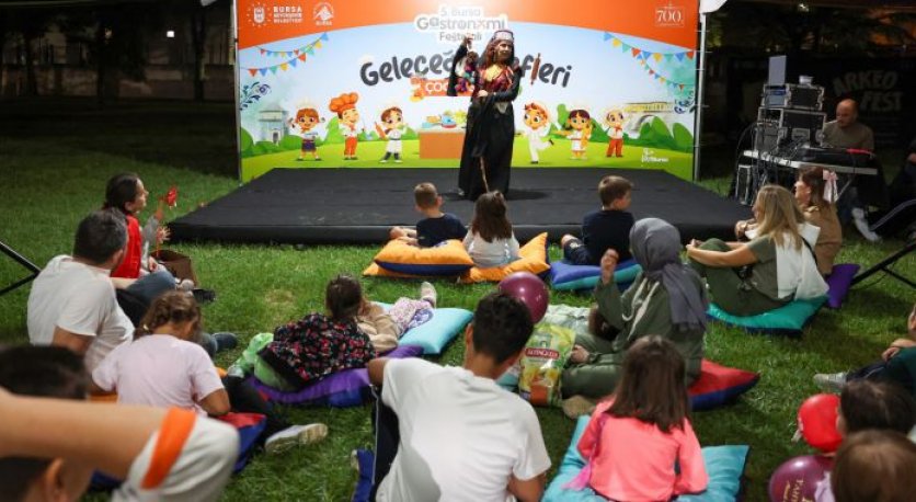 Festivalde çocuklar hem eğlendi hem spor yaptı